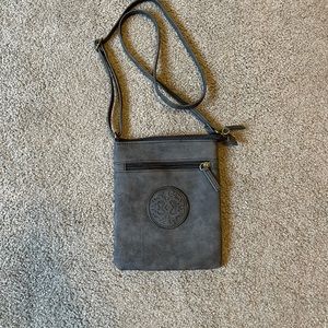 Crossbody purse